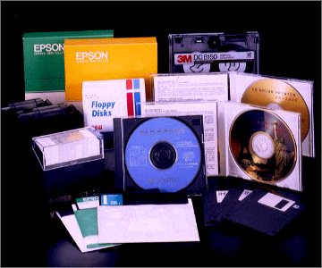 コンピューターメディア製作加工販売_イメージ写真